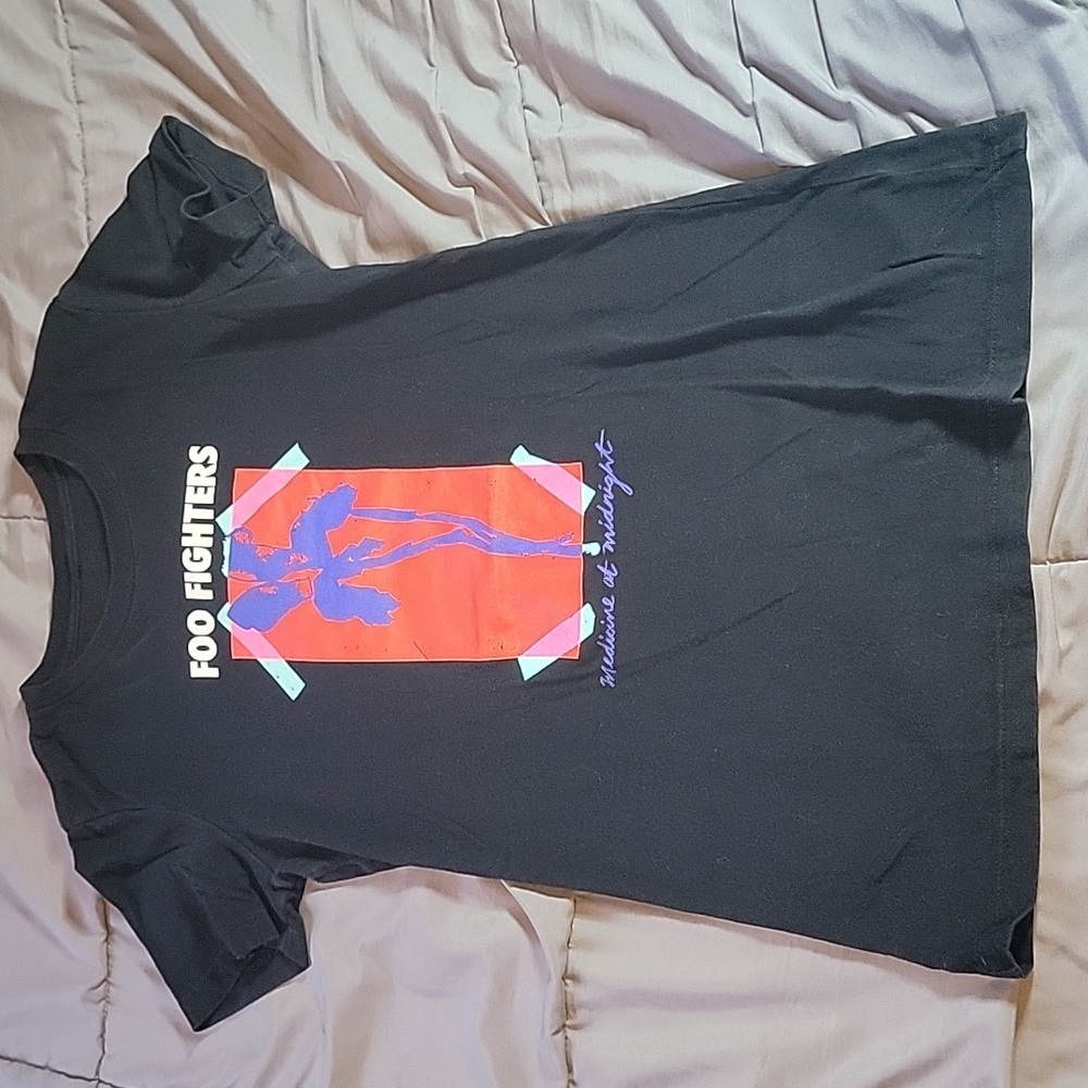 Foo Fighters - Medicine at Midnight  - Women's Extra Small T-shirt - Picture 2 of 6